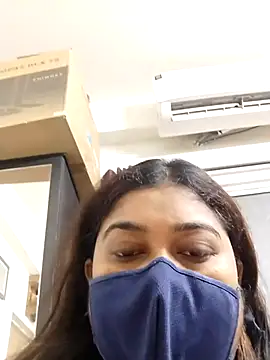 indianlisa5 online show from May 20, 2026, 6:14 pm