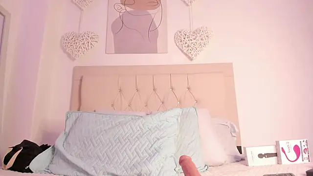 daiana curly online show from March 10, 2025, 7:07 pm