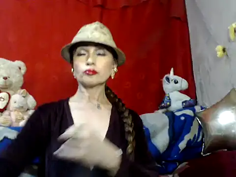 hottieperla online show from January 23, 2025, 8:02 pm