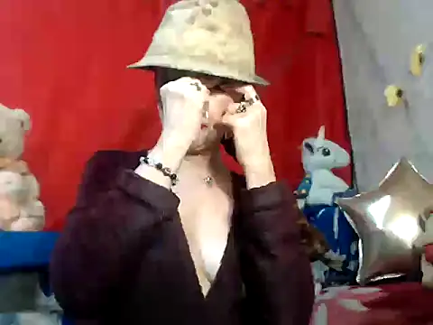 hottieperla online show from January 29, 2025, 7:53 pm