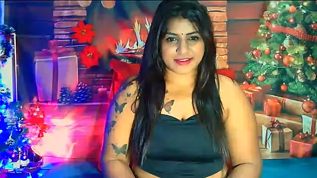 RoyalIndianCreamPuff online show from December 3, 2024, 6:06 pm