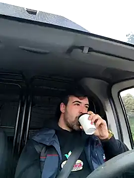 Vicio74xh online show from February 28, 2025, 7:48 am