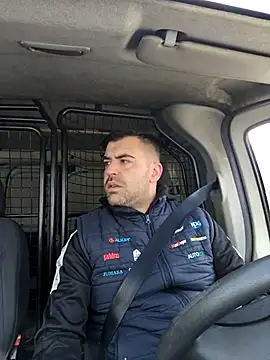 Vicio74xh online show from March 12, 2025, 10:37 am