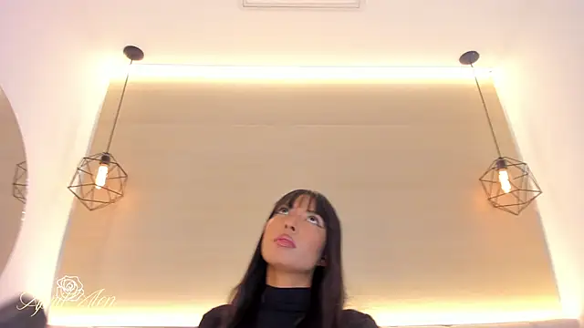 aprilalen online show from November 11, 2025, 6:24 am