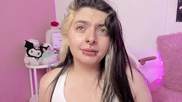 Snapshot of Sachi_Meow chatting on February 15, 2026, 1:52 pm Sachi Meow online show from February 15, 2026, 1:52 pm