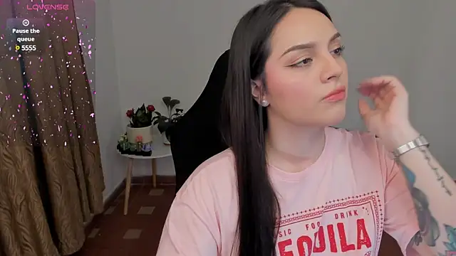 anaveleeez online show from December 29, 2024, 12:30 am