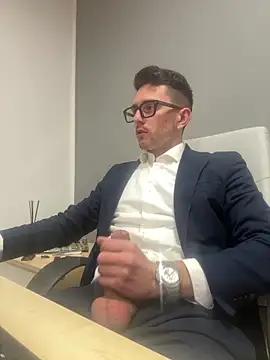 masterboss  online show from March 16, 2026, 12:42 pm