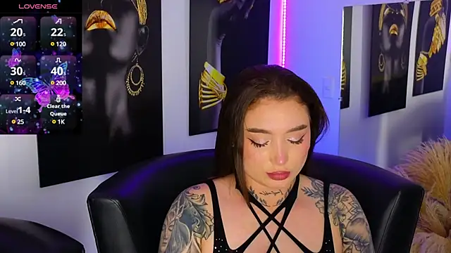  brenna hanson online show from January 24, 2025, 8:11 pm