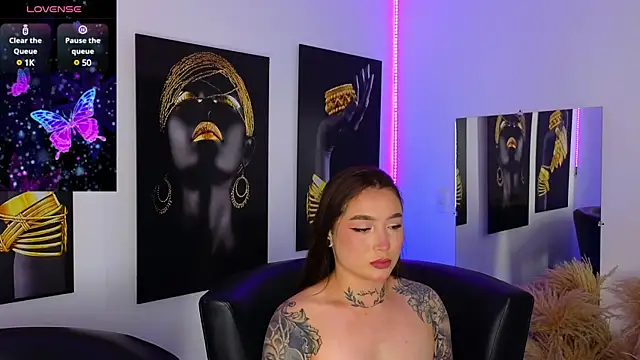  brenna hanson online show from February 4, 2025, 7:44 pm