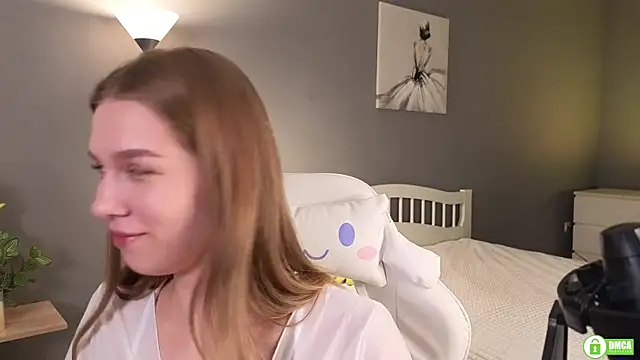 CutieBeauty online show from December 4, 2024, 8:40 pm