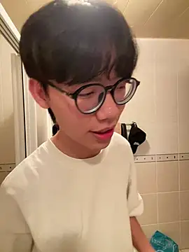 hihi0169 online show from December 31, 2024, 1:52 pm