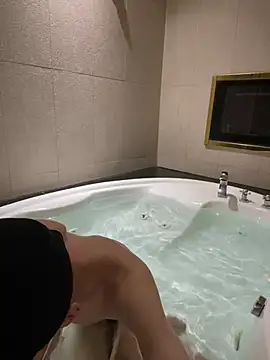 hihi0169 online show from February 1, 2025, 2:02 pm