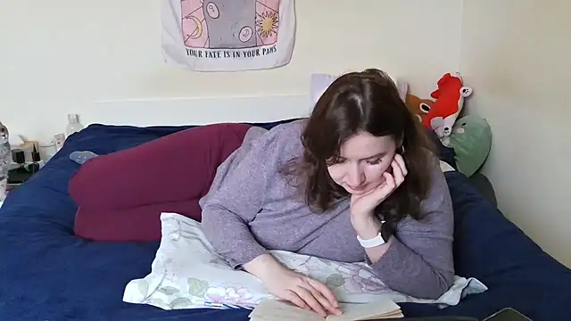 franceska blue online show from February 5, 2025, 9:04 am