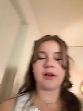 MaribelRiver online show from November 10, 2025, 8:41 pm