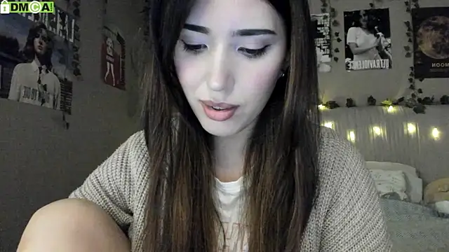 Anisawithlove online show from November 18, 2025, 9:03 am