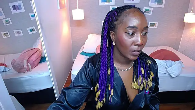 Snapshot of kiara_evanss chatting on January 17, 2025, 8:33 pm kiara evanss online show from January 17, 2025, 8:33 pm