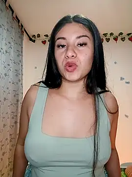 Snapshot of tara20_ chatting on February 26, 2025, 8:59 am tara20 online show from February 26, 2025, 8:59 am