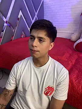 Snapshot of Niicky1_ chatting on December 28, 2024, 8:58 pm Niicky1  online show from December 28, 2024, 8:58 pm