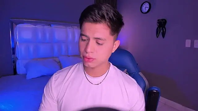 Snapshot of Niicky1_ chatting on September 9, 2025, 8:41 pm Niicky1  online show from September 9, 2025, 8:41 pm