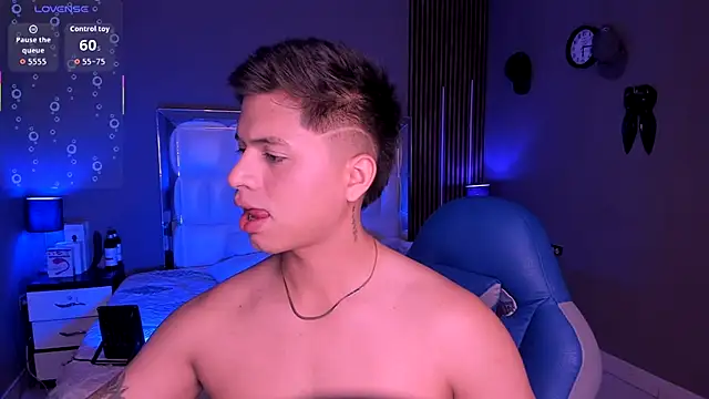 Snapshot of Niicky1_ chatting on September 25, 2025, 4:00 pm Niicky1  online show from September 25, 2025, 4:00 pm