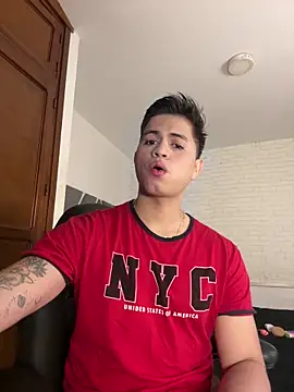 Niicky1  online show from December 5, 2025, 1:31 pm