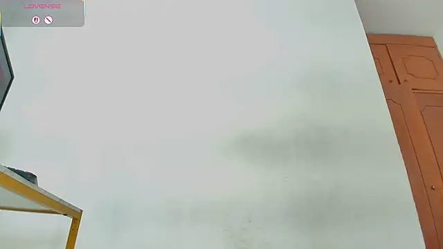 Snapshot of Breisy_bigboobs chatting on November 17, 2025, 7:41 pm Breisy bigboobs online show from November 17, 2025, 7:41 pm