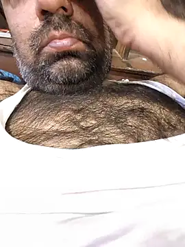 lund lol online show from October 19, 2025, 9:32 am