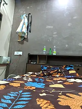 lund lol online show from October 20, 2025, 7:47 pm