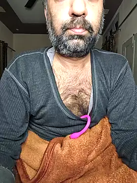 lund lol online show from February 4, 2026, 8:14 pm