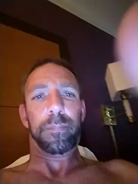 Treemandude online show from November 25, 2025, 5:02 pm