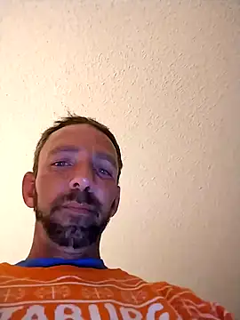 Treemandude online show from November 30, 2025, 3:43 am