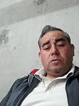 Manolete007x online show from February 5, 2026, 10:58 pm