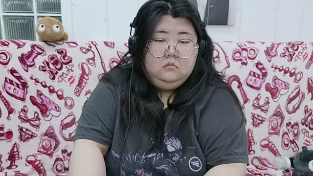 Nadine asian online show from February 14, 2026, 4:09 am