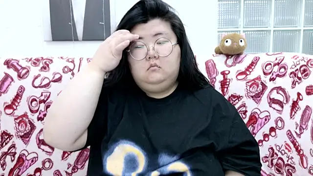 Nadine asian online show from April 9, 2026, 3:06 am