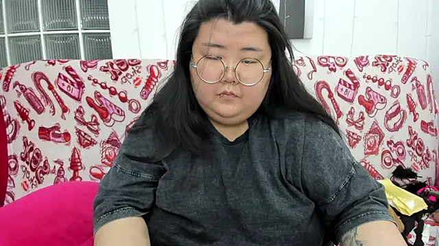 Snapshot of Nadine_asian chatting on June 26, 2026, 8:52 am Nadine asian online show from June 26, 2026, 8:52 am