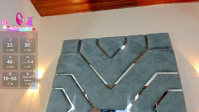 LucciaPorter online show from January 8, 2026, 8:00 pm