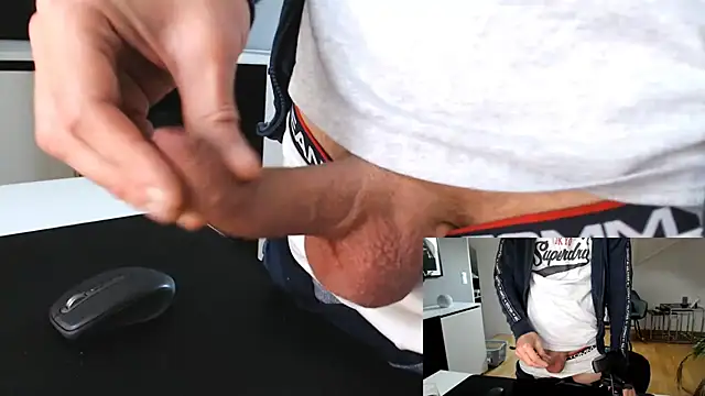 sperma tributes online show from September 26, 2025, 5:55 am