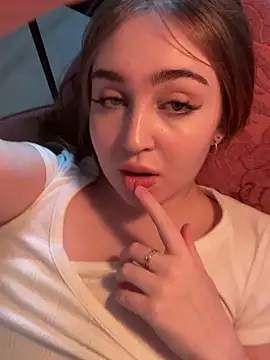 celestialanggel online show from January 18, 2025, 12:57 pm