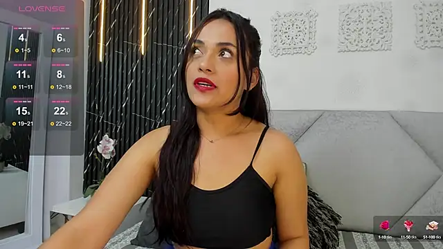 Snapshot of katrina_kaif_x chatting on January 16, 2025, 6:59 pm katrina kaif x online show from January 16, 2025, 6:59 pm
