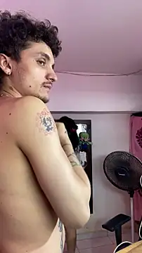 TheKing6ix9ine69 online show from February 5, 2026, 10:42 am