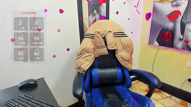 sara winehouse1 online show from April 25, 2026, 4:48 am