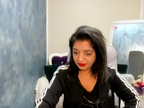 CrazyCorina online show from October 22, 2025, 2:28 pm