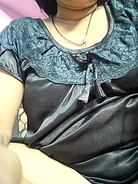 Ritasingh-0461 online show from October 7, 2025, 11:24 pm