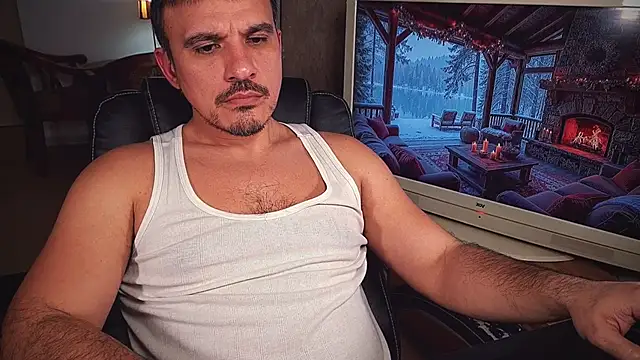 Snapshot of officeman7 chatting on February 14, 2025, 4:09 pm officeman7 online show from February 14, 2025, 4:09 pm