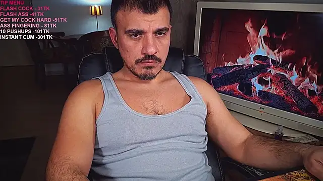 Snapshot of officeman7 chatting on February 24, 2025, 6:15 pm officeman7 online show from February 24, 2025, 6:15 pm