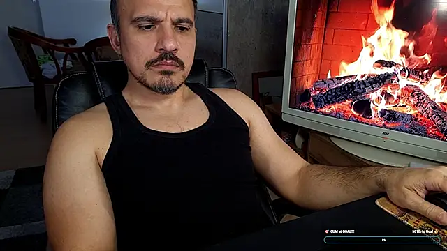 officeman7 online show from March 18, 2026, 4:32 pm