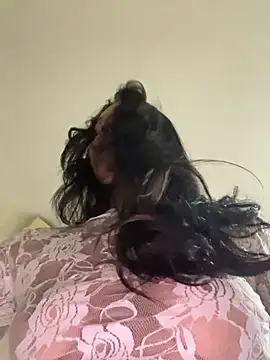 IzanamiTime online show from December 18, 2024, 3:11 pm