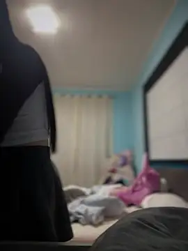 ShannonShanny online show from March 3, 2025, 7:06 pm