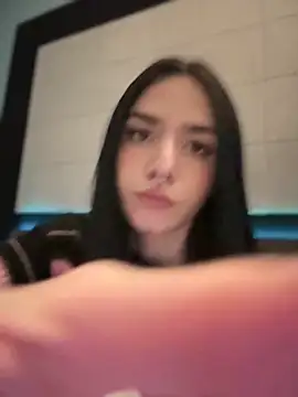 ShannonShanny online show from March 22, 2025, 6:47 pm