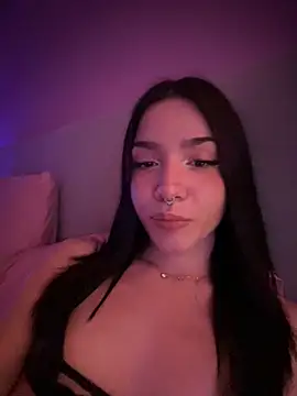 ShannonShanny online show from September 26, 2025, 6:34 pm